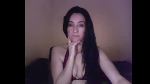 Snapshot of angiesquirt chatting on 3, 5, 2026 VALENTINA online show from 3, 5, 2026