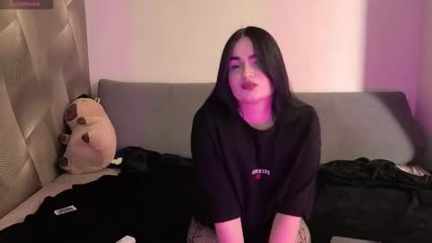 Lili online show from 9, 3, 2026