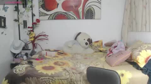 Snapshot of anii_mantilla chatting on 7, 6, 2026 Anii Mantilla online show from 7, 6, 2026