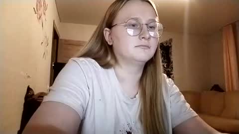 Anika online show from 7, 10, 2025