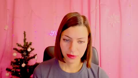 Snapshot of aniskyy chatting on 14, 12, 2025 Anni online show from 14, 12, 2025