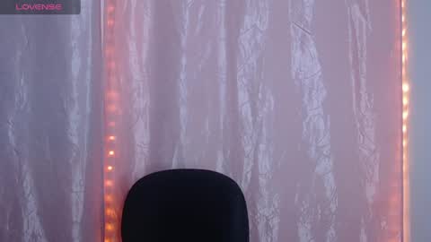 Snapshot of anita23_ chatting on 13, 5, 2026 ANITTA online show from 13, 5, 2026