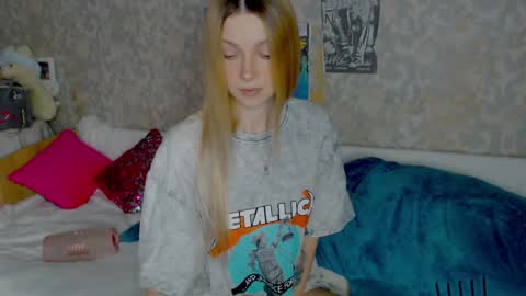 Snapshot of anita_moon_ chatting on 28, 2, 2025 anita_moon_ online show from 28, 2, 2025