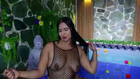 Dania Lpez online show from 28, 7, 2026