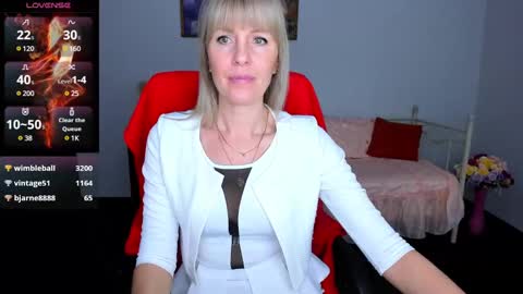 Anita online show from 4, 3, 2025