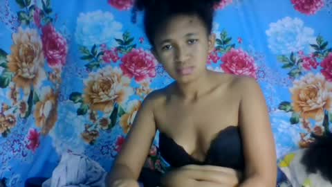 Snapshot of anitaazzh chatting on 15, 6, 2026 anitaazzh online show from 15, 6, 2026