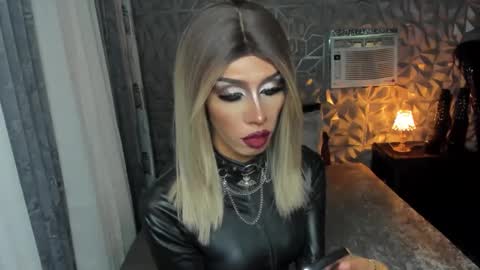 Miss Ann online show from 19, 2, 2025