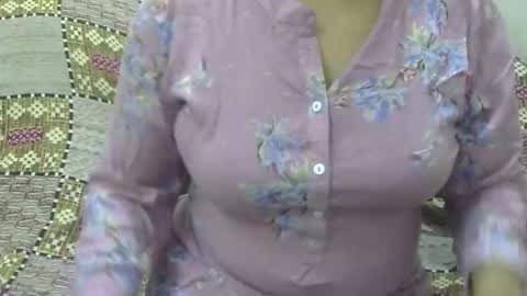 anjali_dogra786 online show from 5, 10, 2025