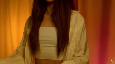 Anna online show from 9, 3, 2025