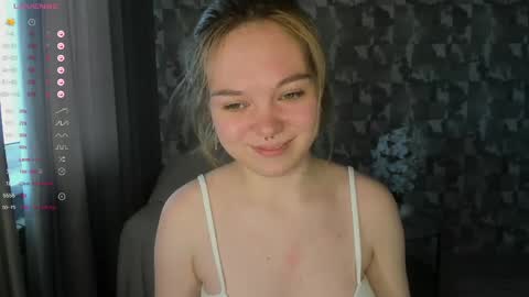 Snapshot of anna_aaaa chatting on 18, 5, 2026 Anna online show from 18, 5, 2026