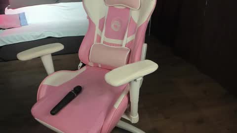 AnnaThe next stream is tomorrow online show from 14, 2, 2025