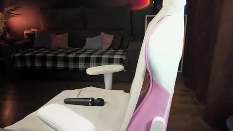 AnnaThe next stream is tomorrow online show from 14, 1, 2026