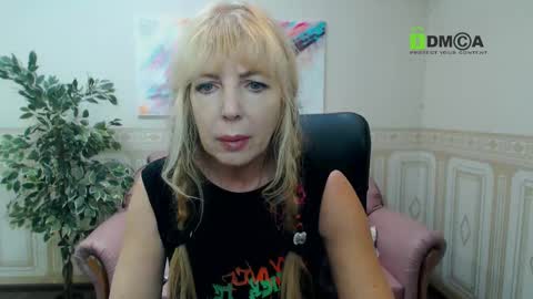 Snapshot of anna_ditrih chatting on 5, 12, 2024 Anna Ditrih online show from 5, 12, 2024