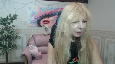 Snapshot of anna_ditrih chatting on 30, 12, 2024 Anna Ditrih online show from 30, 12, 2024