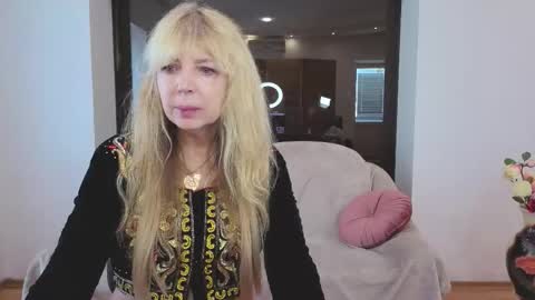 Snapshot of anna_ditrih chatting on 20, 9, 2025 Anna Ditrih online show from 20, 9, 2025