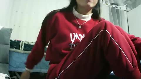 anna_ellen22 online show from 5, 12, 2025