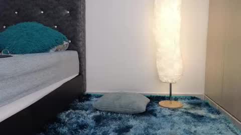 Anna online show from 24, 2, 2025