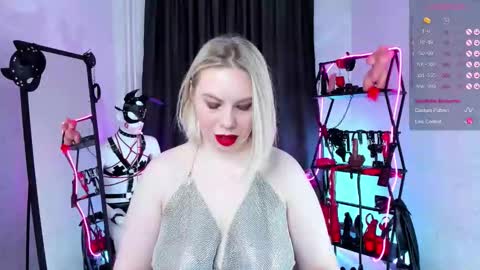 Snapshot of anna_maxwell chatting on 1, 12, 2025 Anna online show from 1, 12, 2025