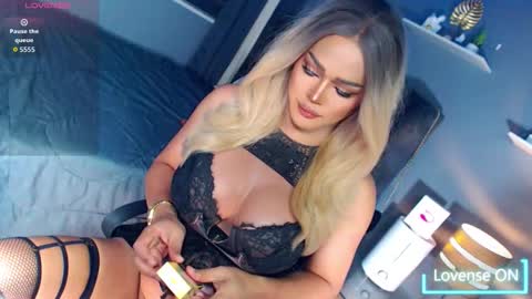 Miss Anna online show from 25, 3, 2026