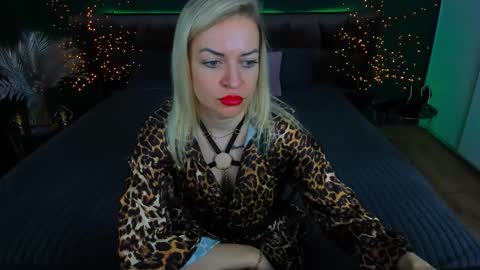 Snapshot of anna_snow9 chatting on 9, 9, 2025 anna_snow9 online show from 9, 9, 2025