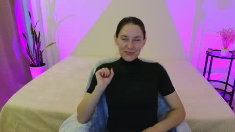 annaabels online show from 5, 11, 2025