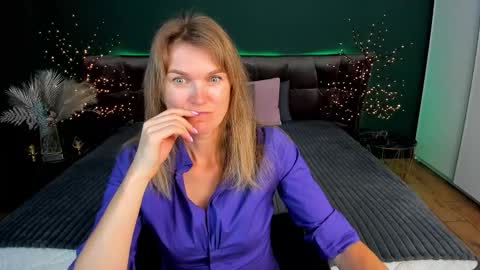 Snapshot of annabel_xxx chatting on 25, 9, 2025 Annabel online show from 25, 9, 2025