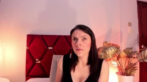 AnnaBrooks online show from 6, 6, 2026