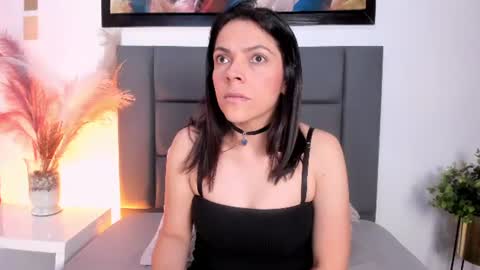 AnnaBrooks online show from 12, 6, 2026