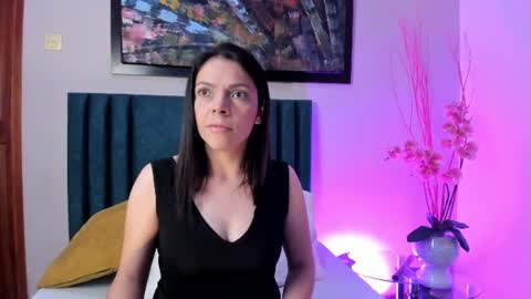 AnnaBrooks online show from 13, 6, 2026