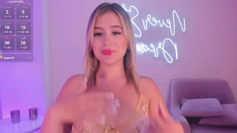 Anna Brooks  online show from 29, 1, 2025