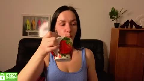 Snapshot of annakillian_kiss chatting on 25, 5, 2026 Anna online show from 25, 5, 2026