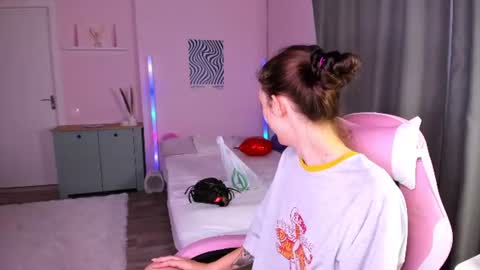 Anna online show from 29, 7, 2026