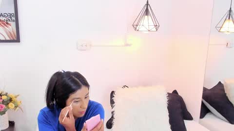 Anna Rosse online show from 22, 4, 2026