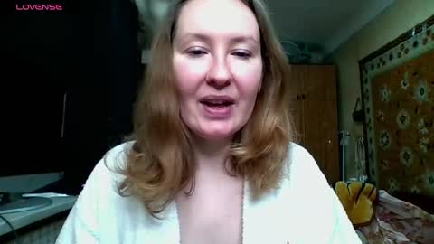 Snapshot of annaxlovers chatting on 25, 2, 2025 AnnaXLovers online show from 25, 2, 2025