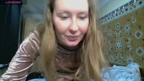 AnnaXLovers online show from 25, 4, 2026