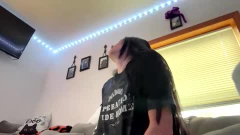 anne online show from 19, 10, 2025