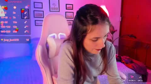 Anne online show from 12, 12, 2024