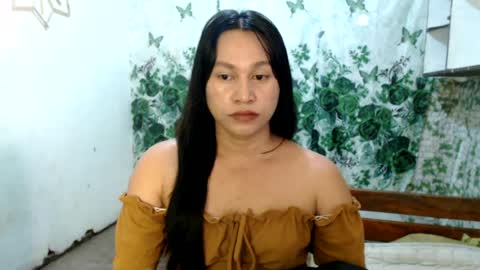 anne_hotaway online show from 26, 7, 2026