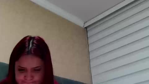 Snapshot of anne_julienne chatting on 20, 9, 2025 online show from 20, 9, 2025