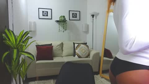 anne_rachel online show from 10, 2, 2026