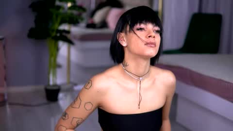 Anne online show from 16, 12, 2025