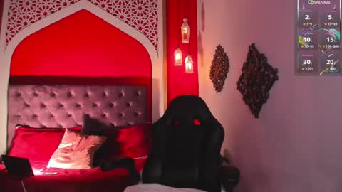 Anne  online show from 7, 3, 2025