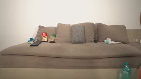 Annemanifique  Anne   Lara Kelly  online show from 9, 2, 2025