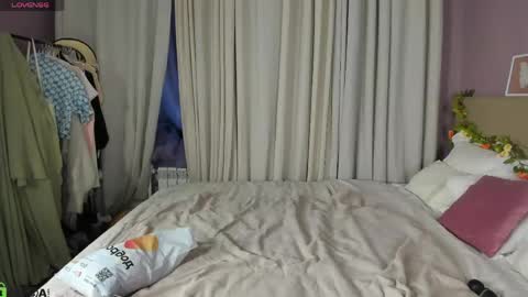 Snapshot of annette_nelsone chatting on 6, 5, 2026 annette_nelsone online show from 6, 5, 2026