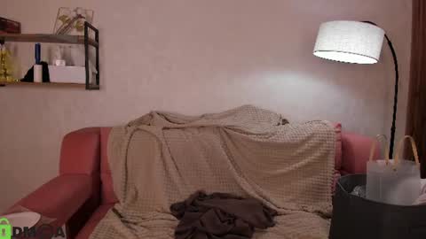 annette_nelsone online show from 25, 6, 2026
