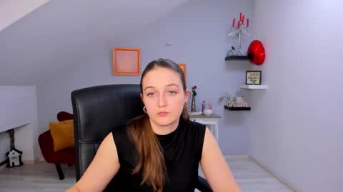 Snapshot of annewilsonn chatting on 2, 3, 2026 annewilsonn online show from 2, 3, 2026