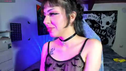 Nikoll online show from 30, 6, 2026