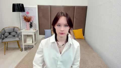 Snapshot of anni_way chatting on 27, 11, 2025 Anni online show from 27, 11, 2025