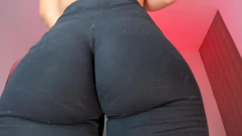 Creamy online show from 20, 4, 2026