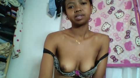 annica86 online show from 28, 7, 2026